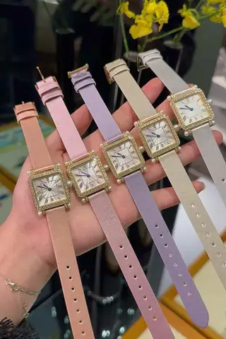New 2025 Women Luxury Rose Retro Watch Arabic Numbers Roman Quartz Clock Vintage Square Diamond Ribbon Strap Lady Wristwatch